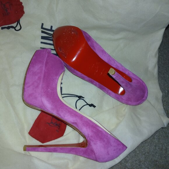 LV Pink Heels 🎀 - Picture 1 of 5